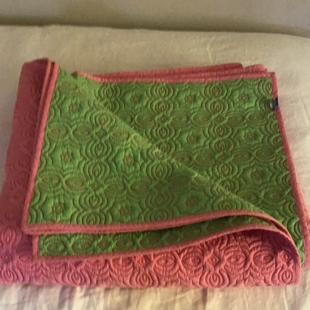Pottery Barn Reversible Queen Quilt